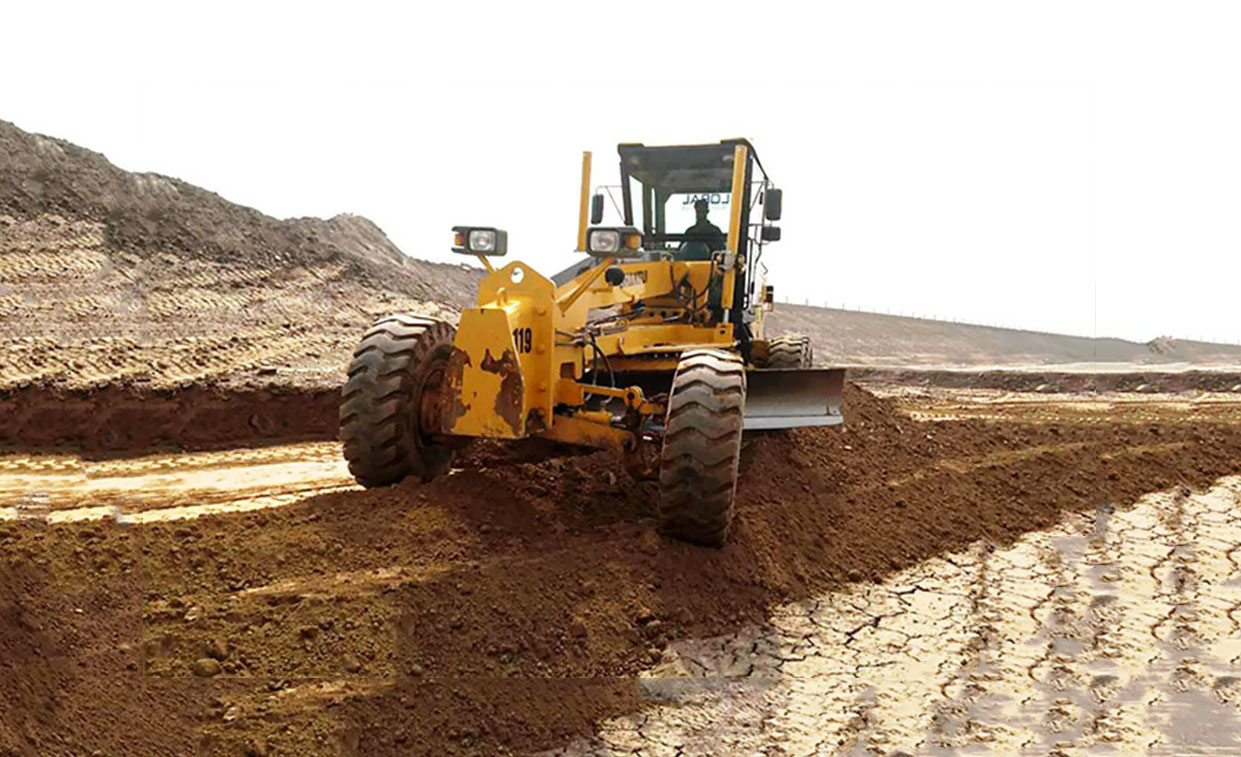 SG21-3 motor grader for earthwork construction of one water engineering project in Pakistan